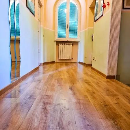 Nocleg ze śniadaniem Zara