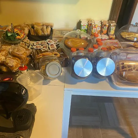 Zara Bed and Breakfast Σιένα