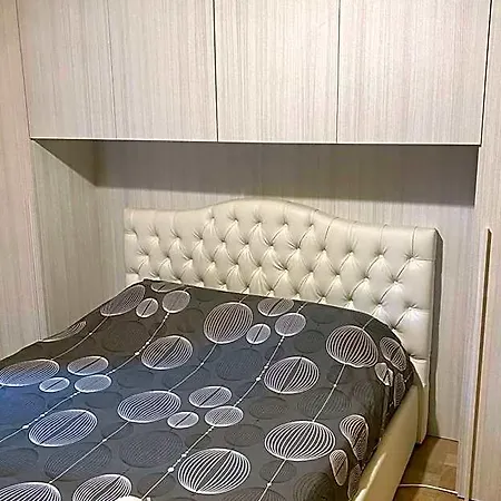 Zara Oda ve Kahvaltı Siena
