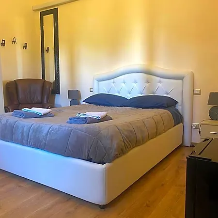 Oda ve Kahvaltı Zara Siena