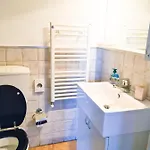 Zara Bed & Breakfast